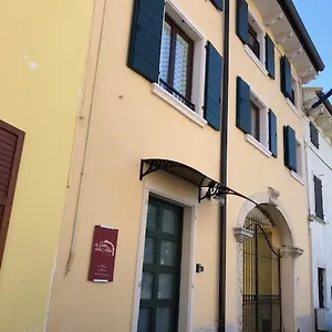 La Casa Della Ada Gasthof Castelnuovo del Garda